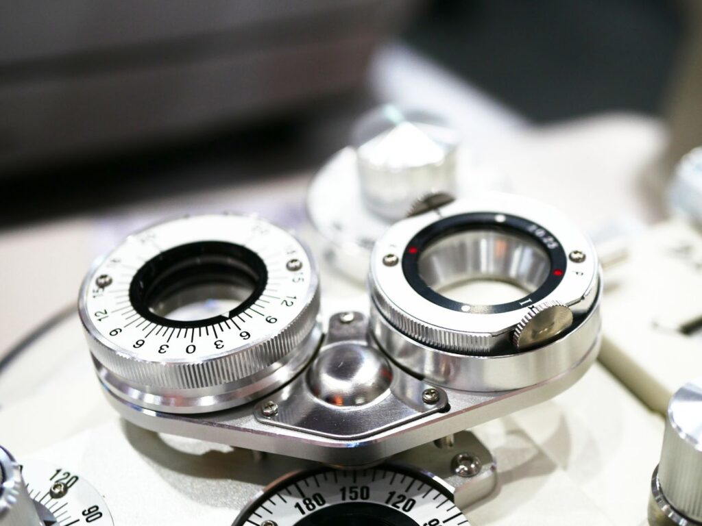 Fisheye Opticians | Eye Examinations | Eye Conditions | Glasses & Spectacle Lenses | Contact Lenses